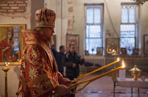 Литургия с участием епископа Подольского Тихона